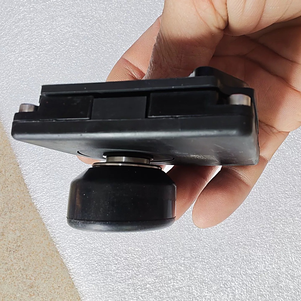 DJI Agras T70 T70P Spreading Weighing Unit 5 DJI Agras T70 T70P Spreading Weighing Unit