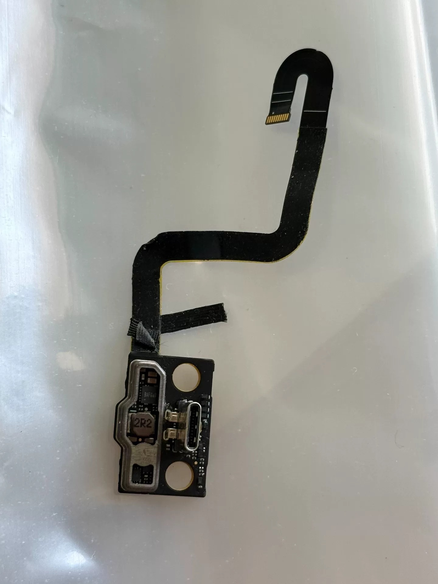 DJI Matrice 4T Bottom Vision USB Cable 1 DJI Matrice 4T Bottom Vision USB Cable