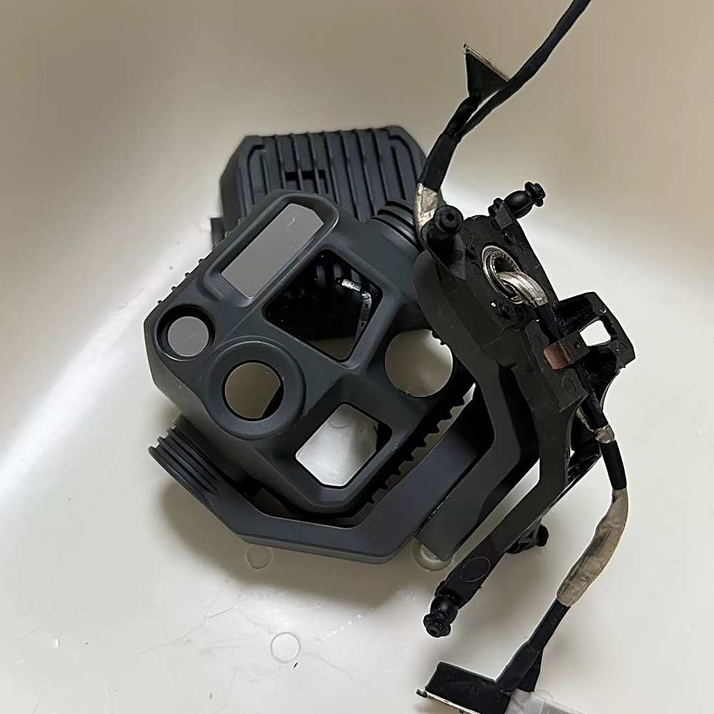 DJI Matrice 4T Gimbal 1 DJI Matrice 4T Gimbal