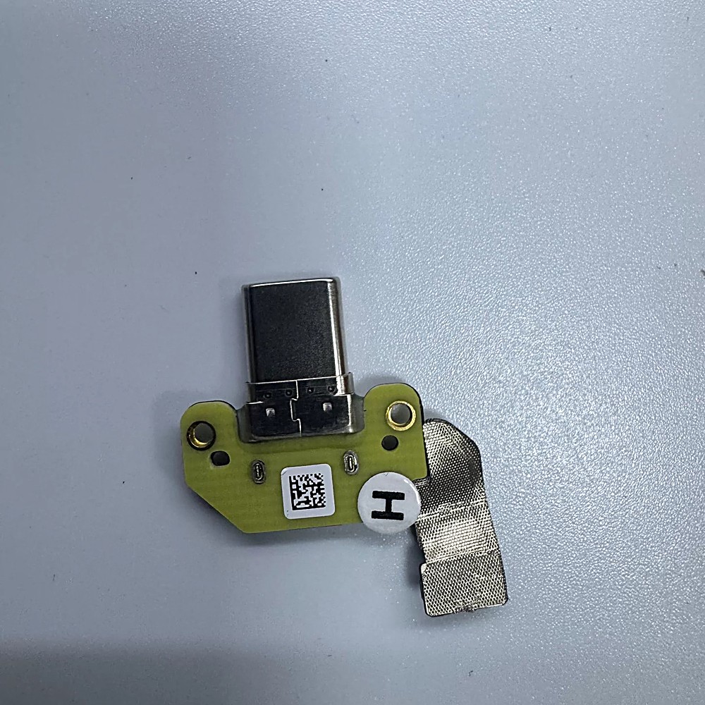 DJI Mavic 4 Pro 4G Module Connector